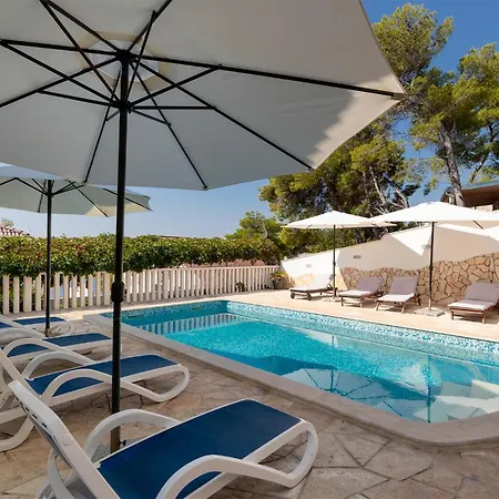 Σπίτι διακοπών Five-bedroom In